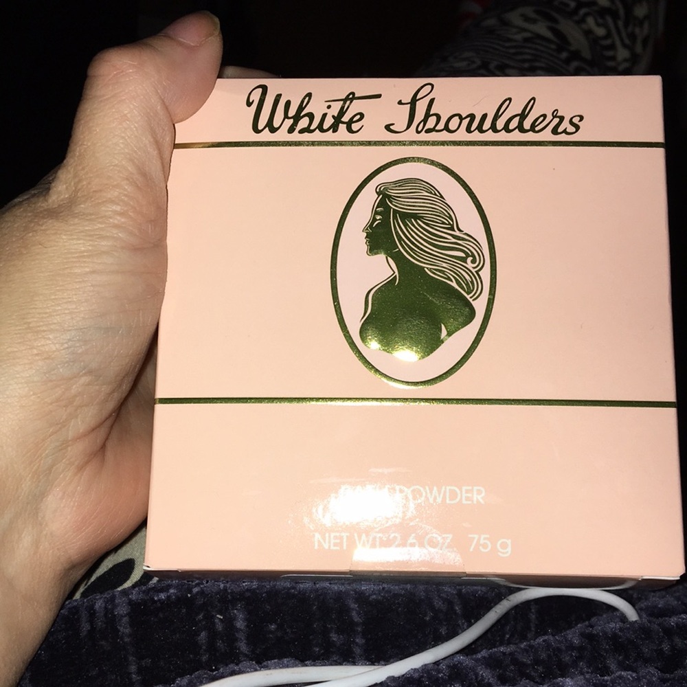 NIB White Shoulders Bath Powder 2.6 Oz Container